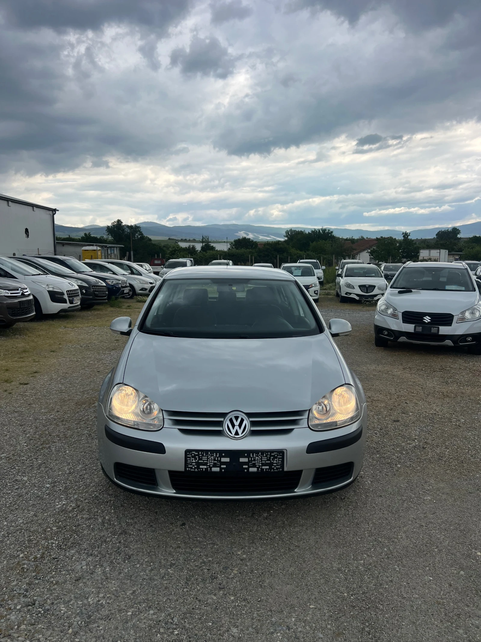 VW Golf 1.9 TDI-105 kc, снимка 13 - Автомобили и джипове - 54725614