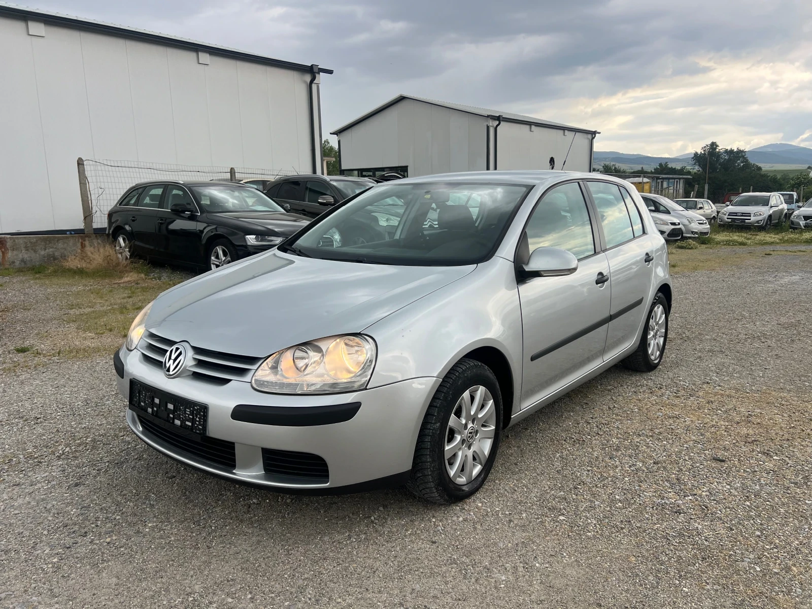 VW Golf 1.9 TDI-105 kc, снимка 7 - Автомобили и джипове - 54725614