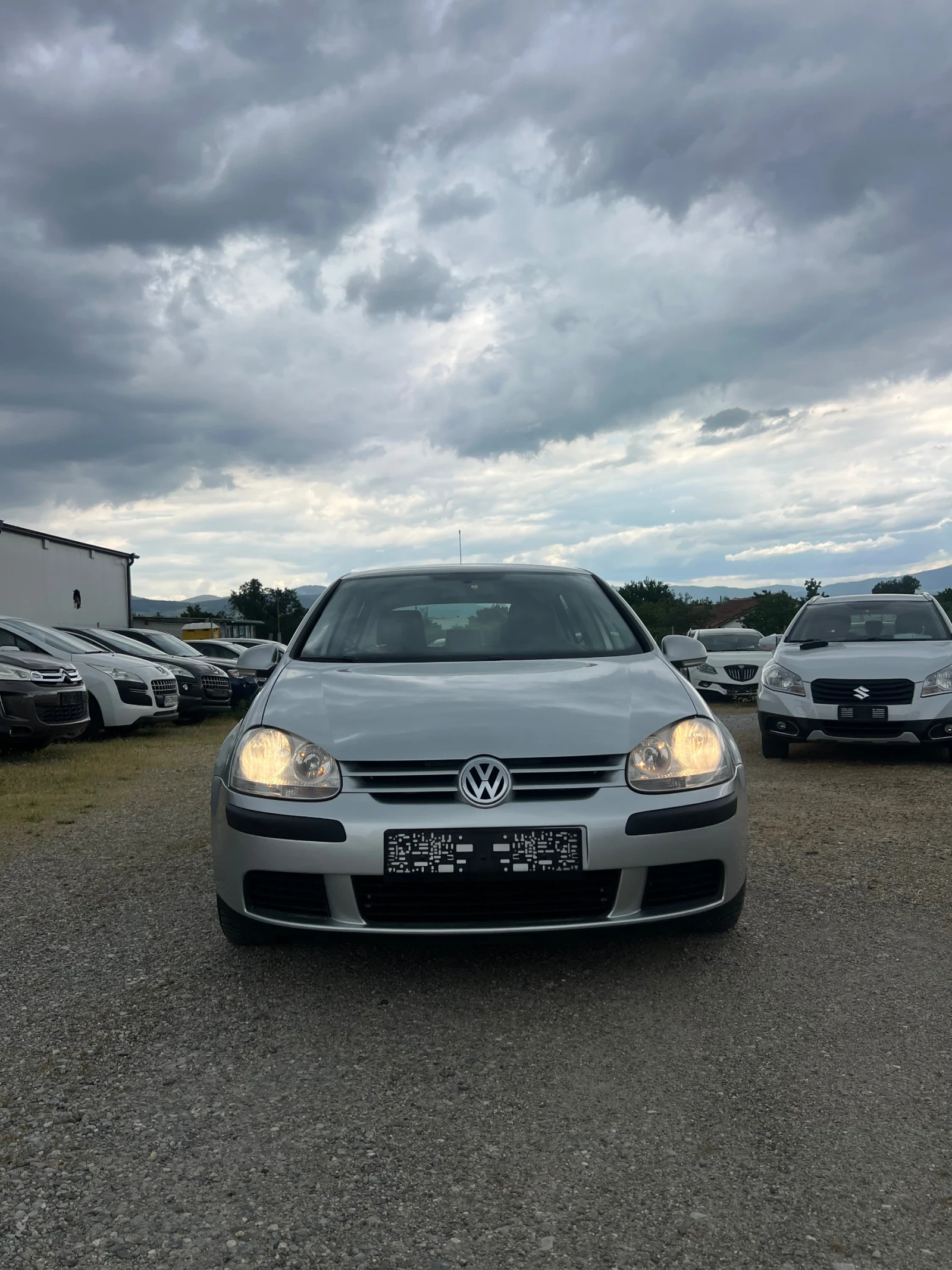 VW Golf 1.9 TDI-105 kc, снимка 9 - Автомобили и джипове - 54725614