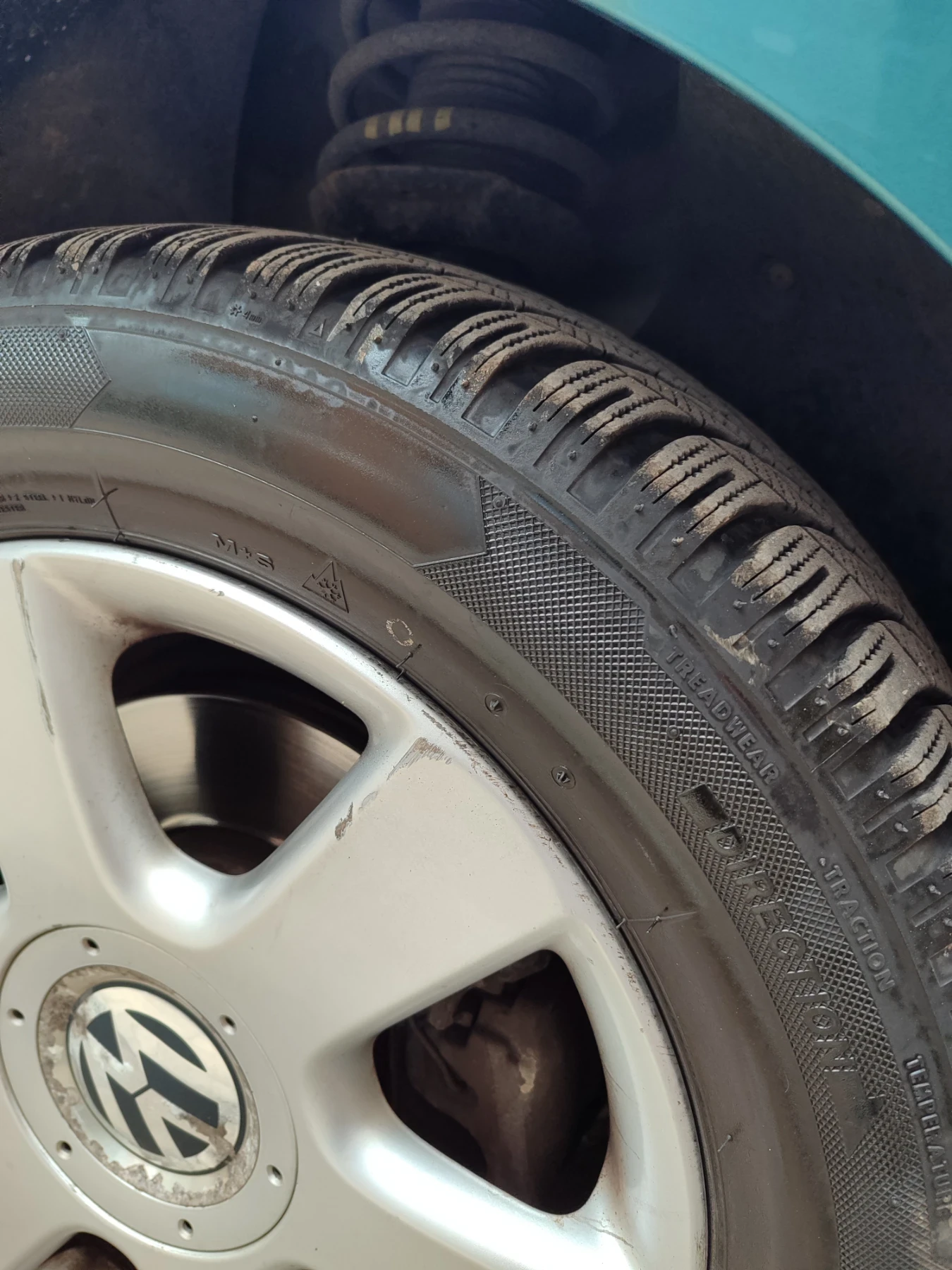 VW Touran, снимка 8 - Автомобили и джипове - 54933827
