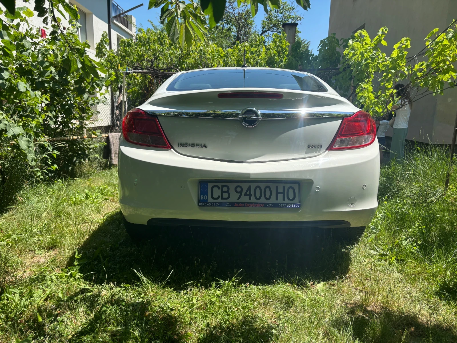 Opel Insignia 2.0 CDTI, снимка 2 - Автомобили и джипове - 55063851