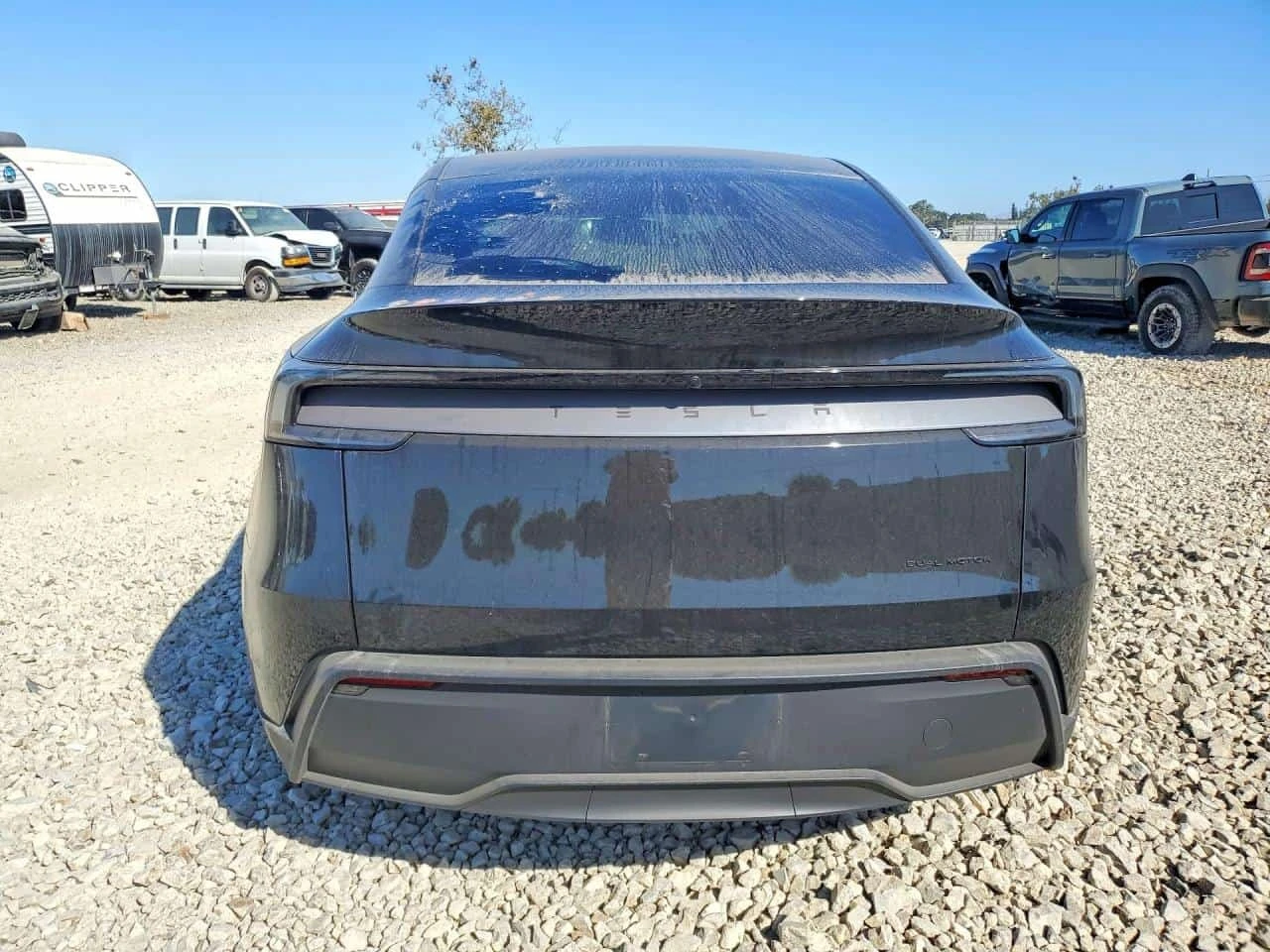 Tesla Model Y Long Range / Carfax / Застраховател , снимка 6 - Автомобили и джипове - 56168939