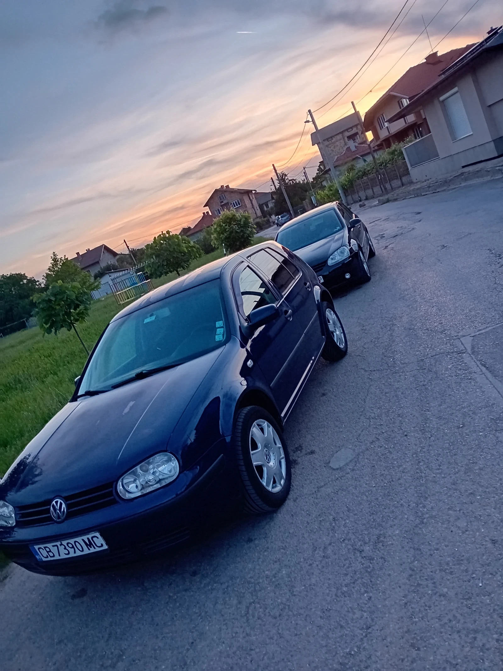 VW Golf, снимка 5 - Автомобили и джипове - 56587368