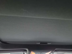 Toyota Rav4  HYBRID XSE / DISTRONIC / CAMERA / JBL / CARFAX , снимка 13