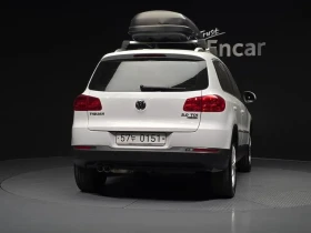 VW Tiguan 2.0 TDI PREMIUM 5N, снимка 4