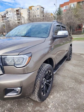 Toyota Sequoia, снимка 5 - Автомобили и джипове - 53689846