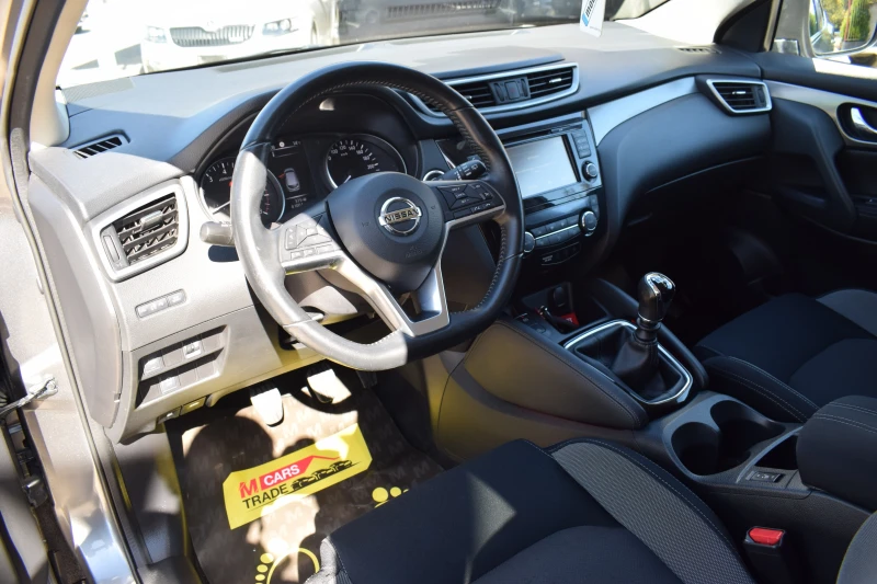 Nissan Qashqai 1.6 DIG-T Facelift, снимка 8 - Автомобили и джипове - 47423255