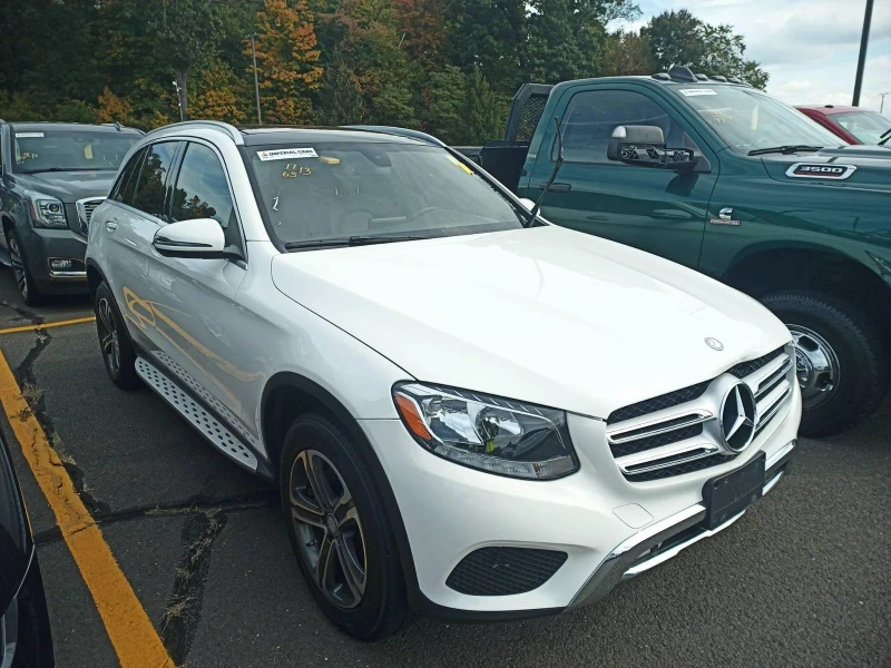 Mercedes-Benz GLC 300 4MATIC, снимка 1 - Автомобили и джипове - 47618555