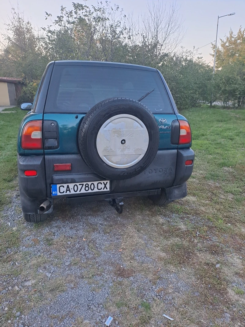 Toyota Rav4, снимка 7 - Автомобили и джипове - 47669191