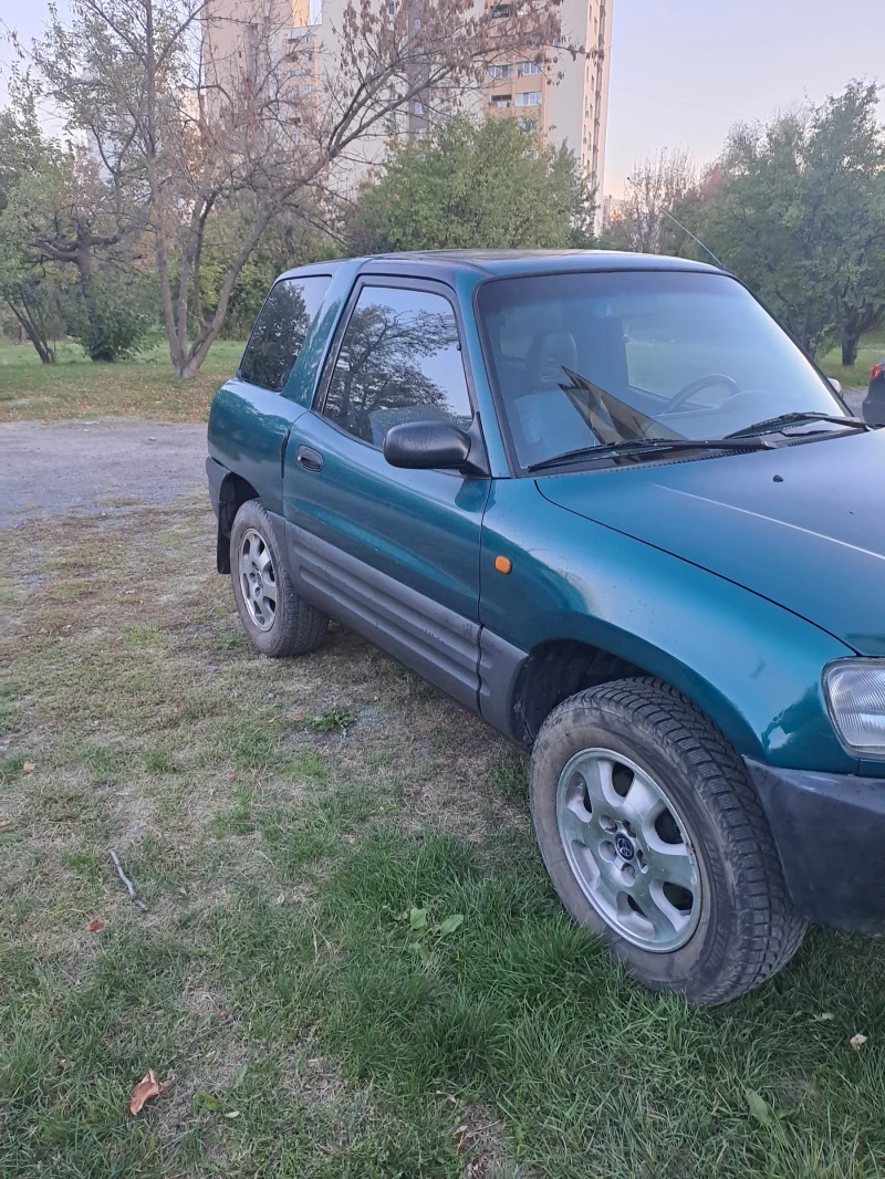 Toyota Rav4, снимка 2 - Автомобили и джипове - 47669191