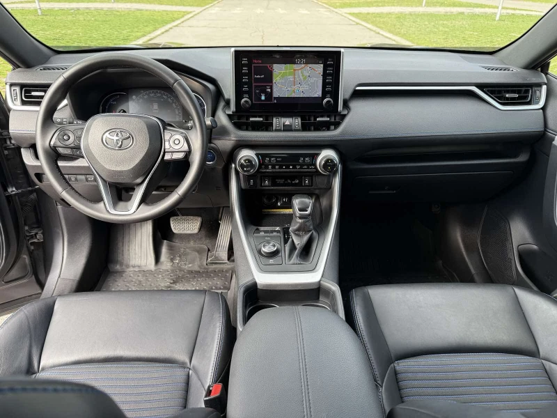 Toyota Rav4 Hybrid AWD Luxury , снимка 13 - Автомобили и джипове - 52192121