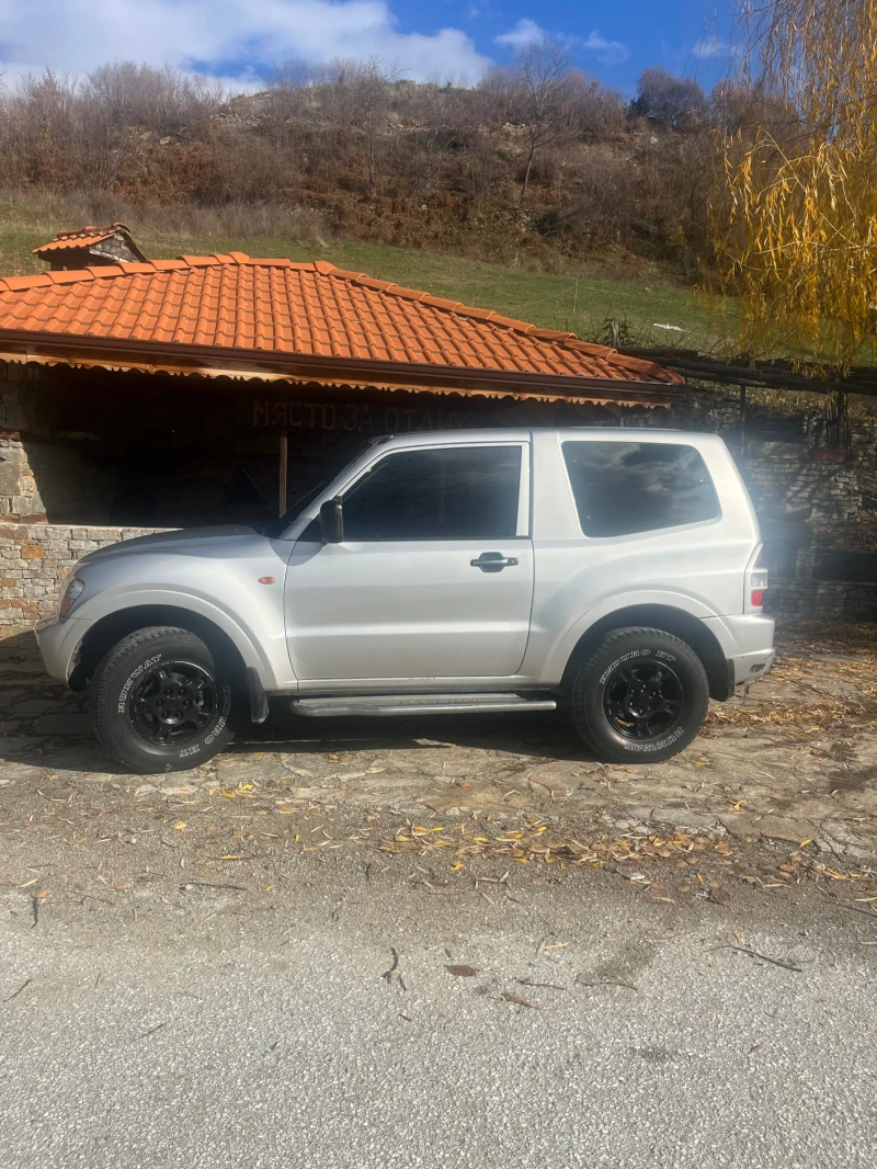 Mitsubishi Pajero, снимка 3 - Автомобили и джипове - 52513658