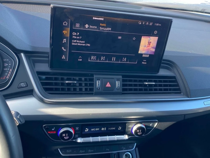 Audi Q5 * Komfort * CARFAX * ЦЕНА ДО БГ, снимка 9 - Автомобили и джипове - 53214512