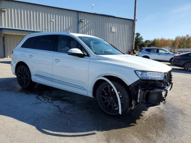 Audi Q7 Premium Plus 4х4* Keyless* Пано* Памет* 7седалки* , снимка 4 - Автомобили и джипове - 48339557