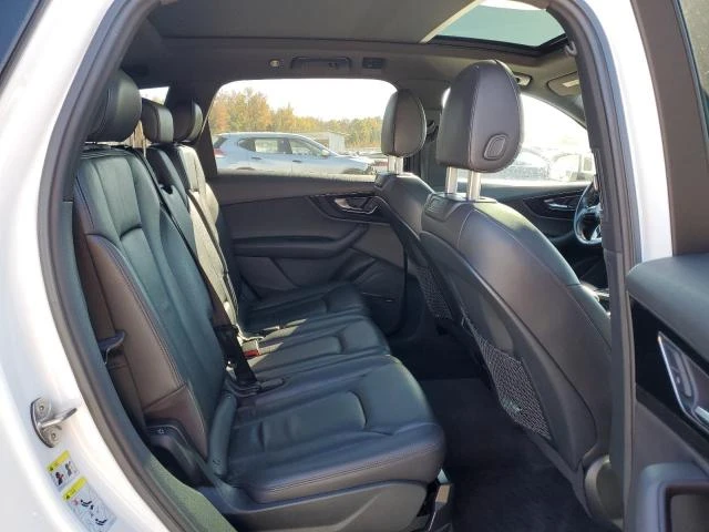 Audi Q7 Premium Plus 4х4* Keyless* Пано* Памет* 7седалки* , снимка 11 - Автомобили и джипове - 48339557