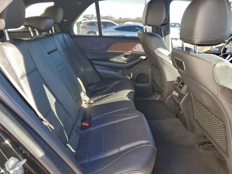 Mercedes-Benz GLE 350 4MATIC - изображение 8