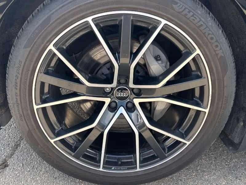 Audi Q8 TECHNIK * FULL S LINE* ДИСТРОНИК* ПРЕДСТАВИТЕЛСТВО, снимка 9 - Автомобили и джипове - 53691619