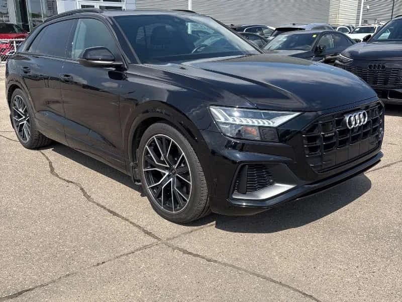 Audi Q8 TECHNIK * FULL S LINE* ДИСТРОНИК* ПРЕДСТАВИТЕЛСТВО, снимка 3 - Автомобили и джипове - 53691619