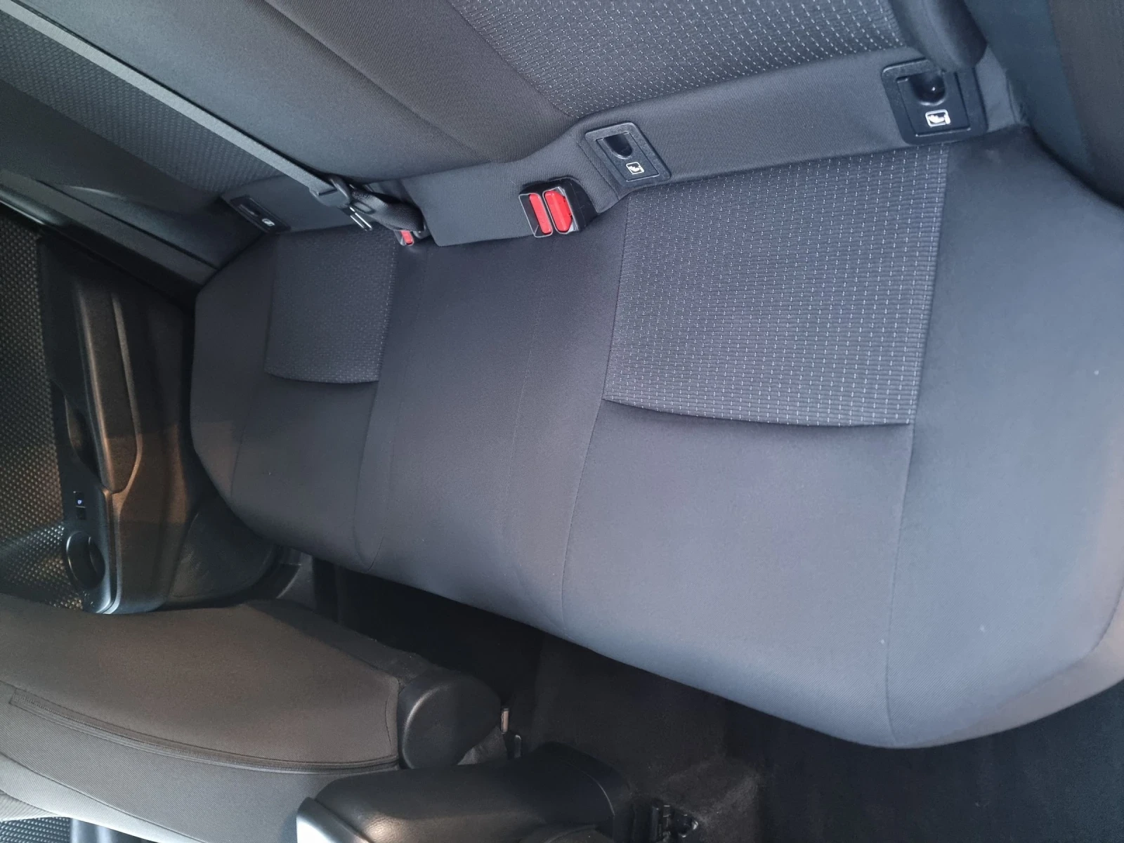 Toyota C-HR 1, 8 hibrid | Mobile.bg — изображение 14