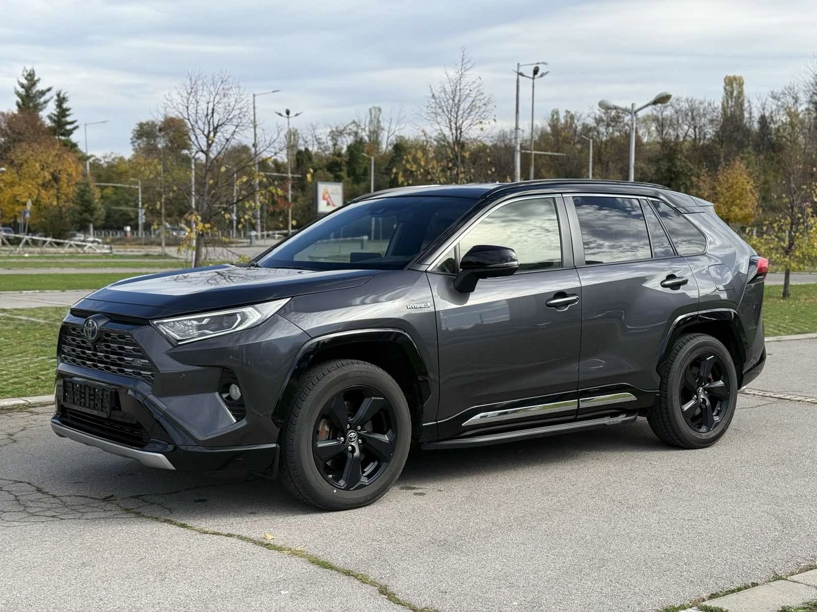 Toyota Rav4 Hybrid AWD Luxury  | Mobile.bg   3