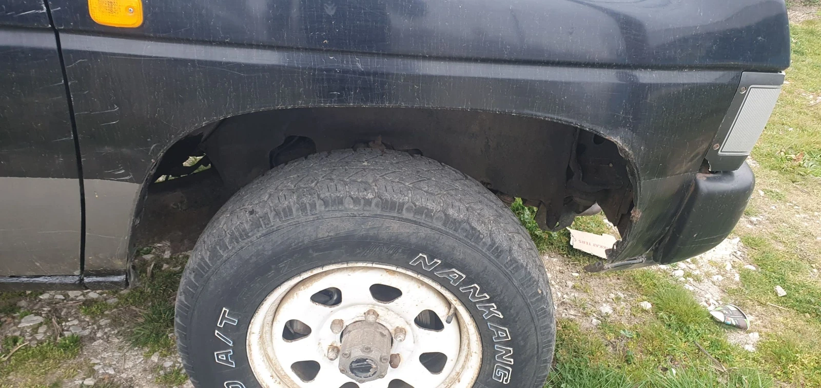 Nissan Navara King kab, снимка 9 - Автомобили и джипове - 54003512