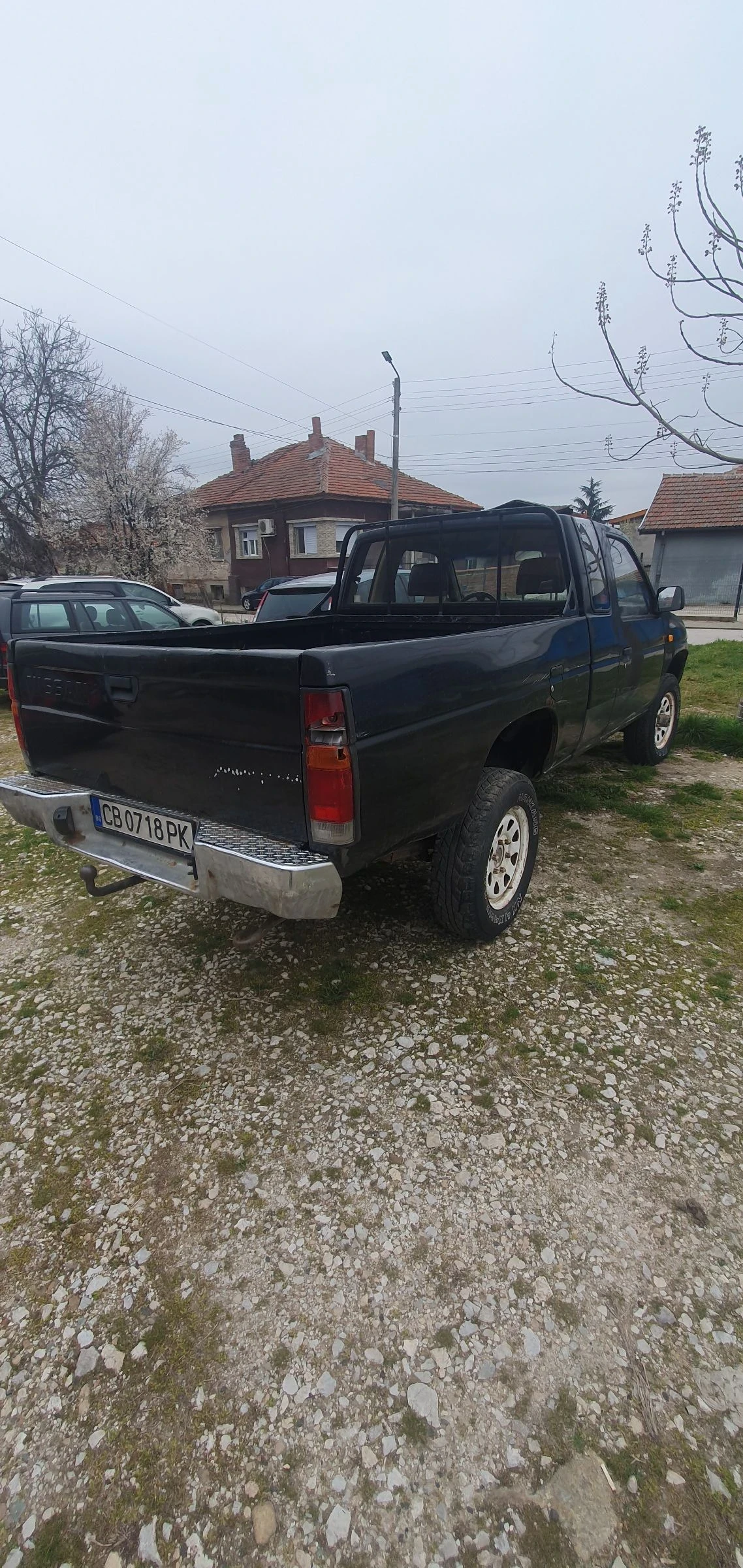 Nissan Navara King kab, снимка 5 - Автомобили и джипове - 54003512