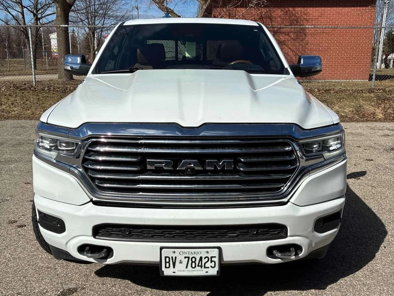 Dodge RAM 1500 Limited Longhorn /CARFAX/360 Камера/КЛИП, снимка 2 - Автомобили и джипове - 54008949