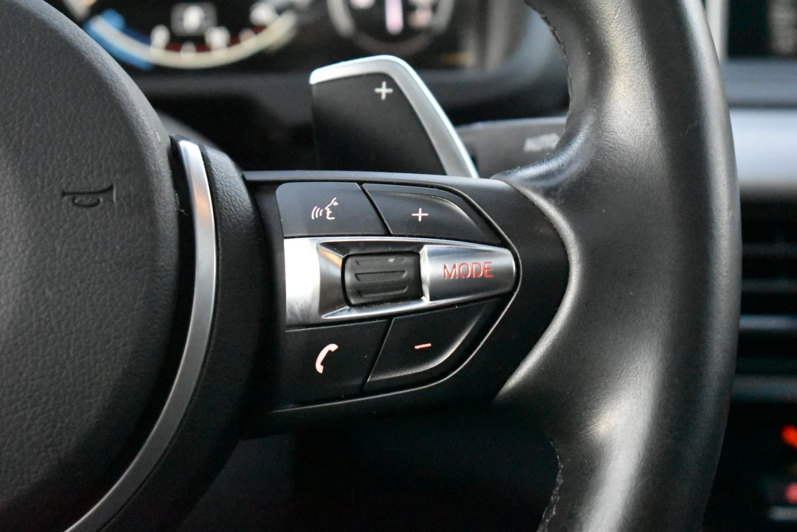 BMW X6 4.0D xDrive, снимка 11 - Автомобили и джипове - 54371270