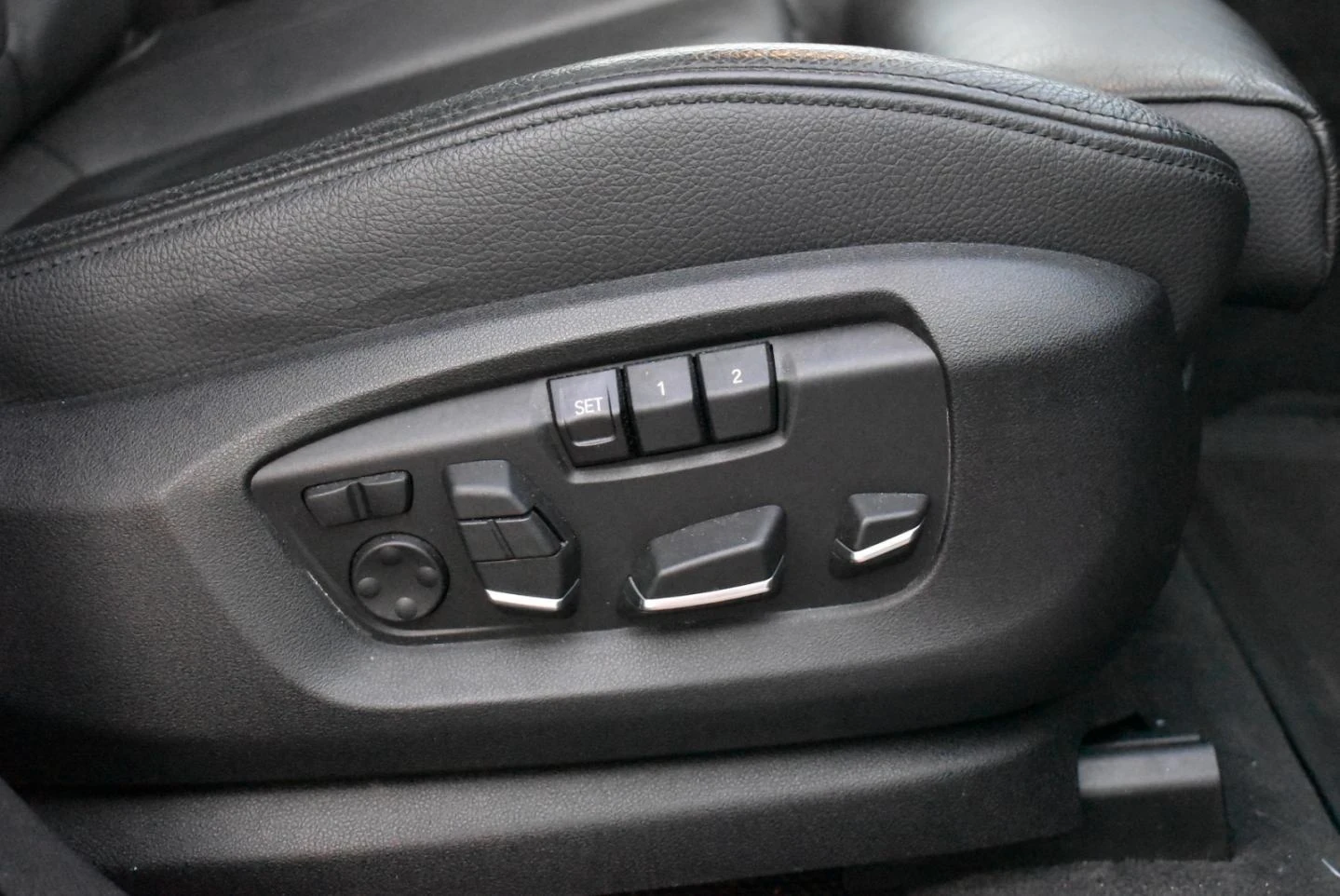 BMW X6 4.0D xDrive, снимка 14 - Автомобили и джипове - 54371270