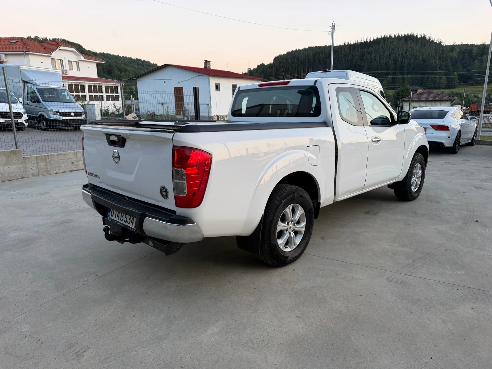 Nissan Navara 2.3 dci, снимка 3 - Автомобили и джипове - 55106187