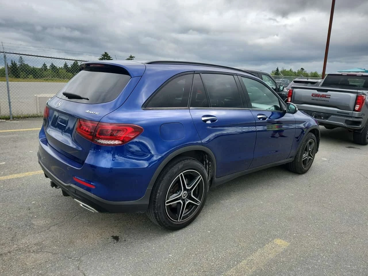 Mercedes-Benz GLC 300 АМГ ПАКЕТ/CARFAX/ПОДГРЕВ/ПАНОРАМА/ПАМЕТ, снимка 3 - Автомобили и джипове - 55437538