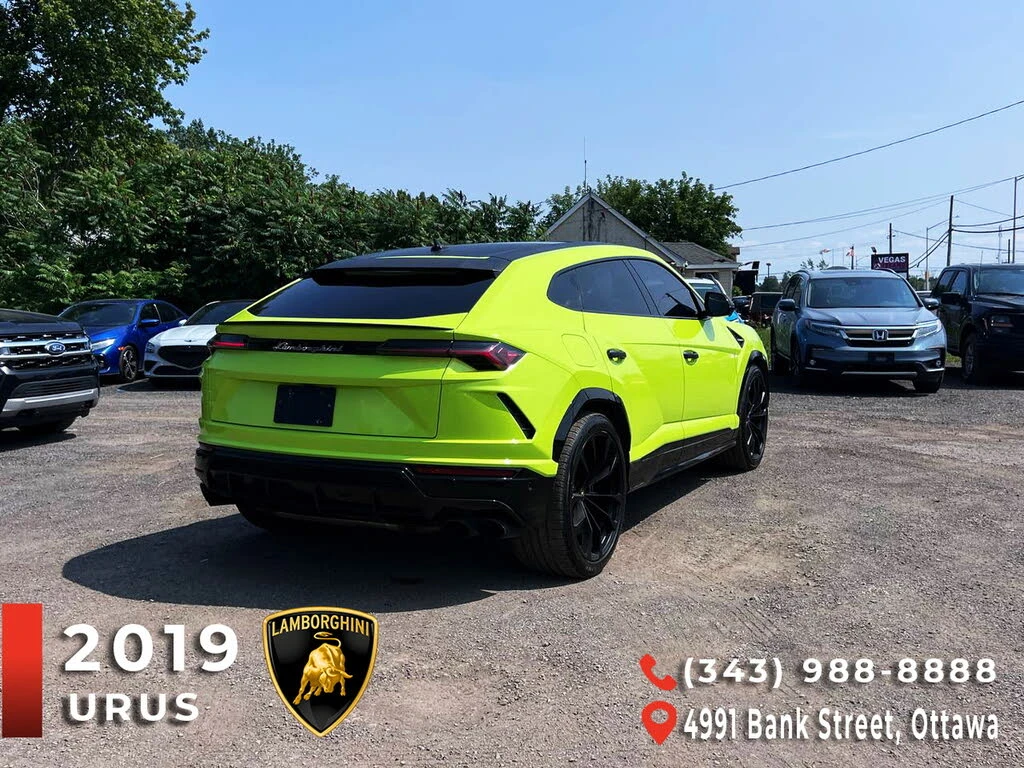 Lamborghini Urus CARBON* 360* ОБДУХ* SOFT-CLOSE* HUD* B&O* КРАЙНА Ц, снимка 3 - Автомобили и джипове - 55560002