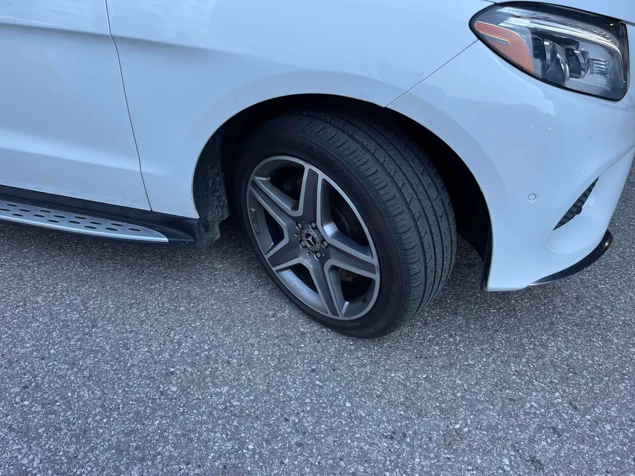 Mercedes-Benz GLE 400 * АВТОКРЕДИТ БЕЗ ПЪРВОНАЧАЛНА ВНОСКА* , снимка 7 - Автомобили и джипове - 55769489