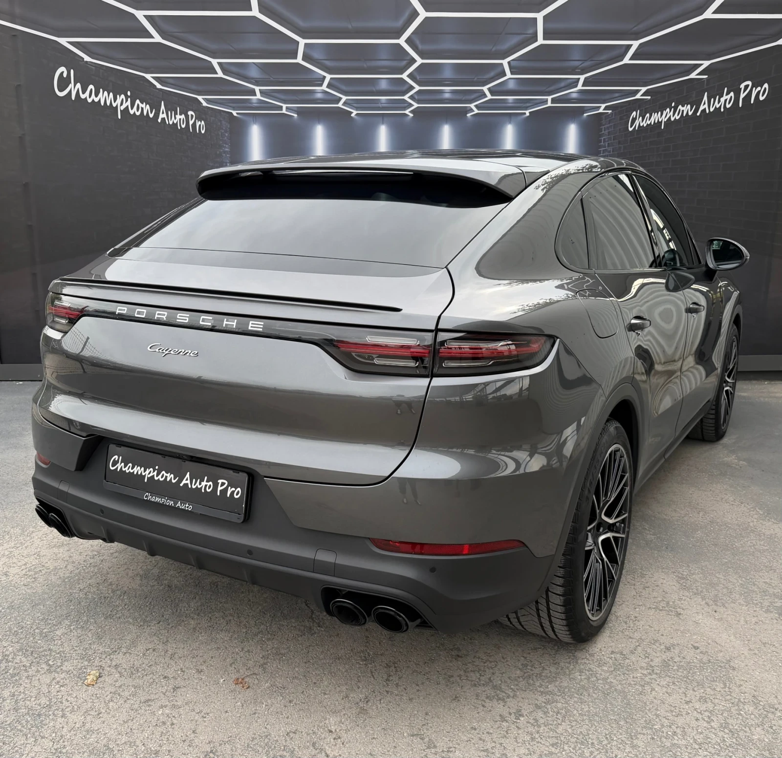 Porsche Cayenne Coupe/Pano/Kam 360/Hud, снимка 6 - Автомобили и джипове - 56221076
