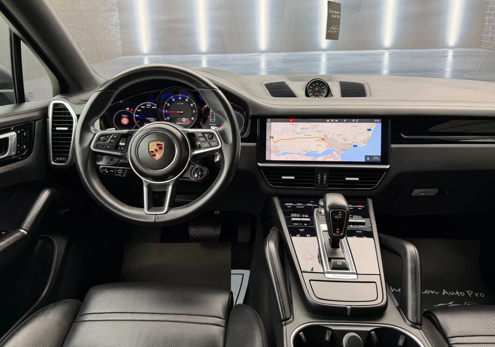 Porsche Cayenne Coupe/Pano/Kam 360/Hud, снимка 12 - Автомобили и джипове - 56221076