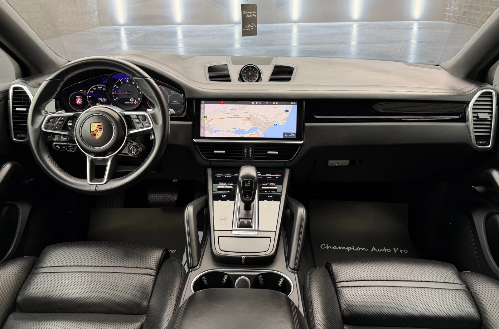 Porsche Cayenne Coupe/Pano/Kam 360/Hud, снимка 10 - Автомобили и джипове - 56221076