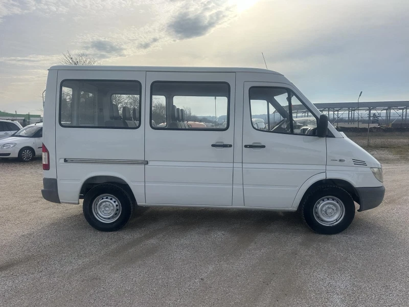 Mercedes-Benz Sprinter 208, снимка 4 - Бусове и автобуси - 48598149