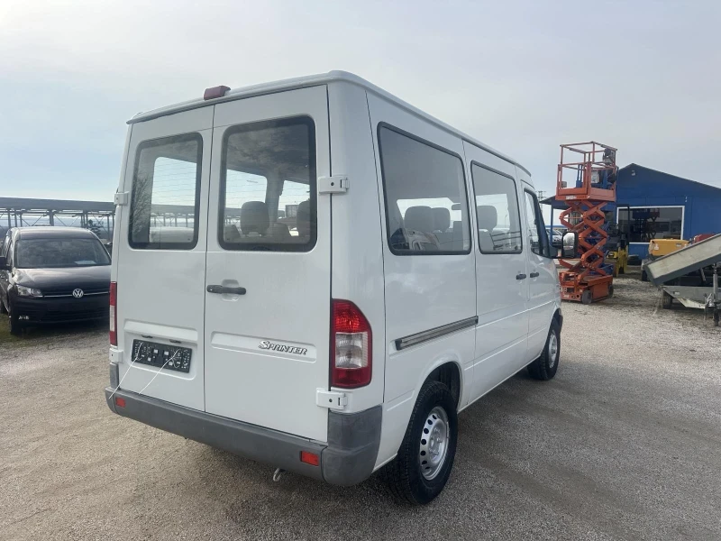 Mercedes-Benz Sprinter 208, снимка 5 - Бусове и автобуси - 48598149