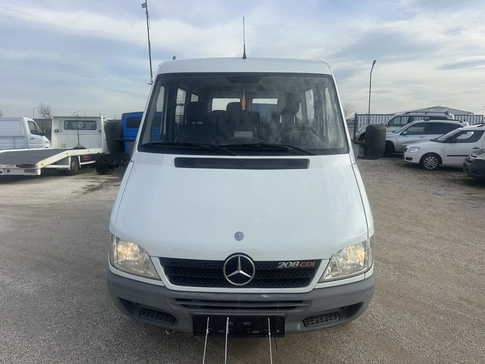 Mercedes-Benz Sprinter 208  - изображение 3