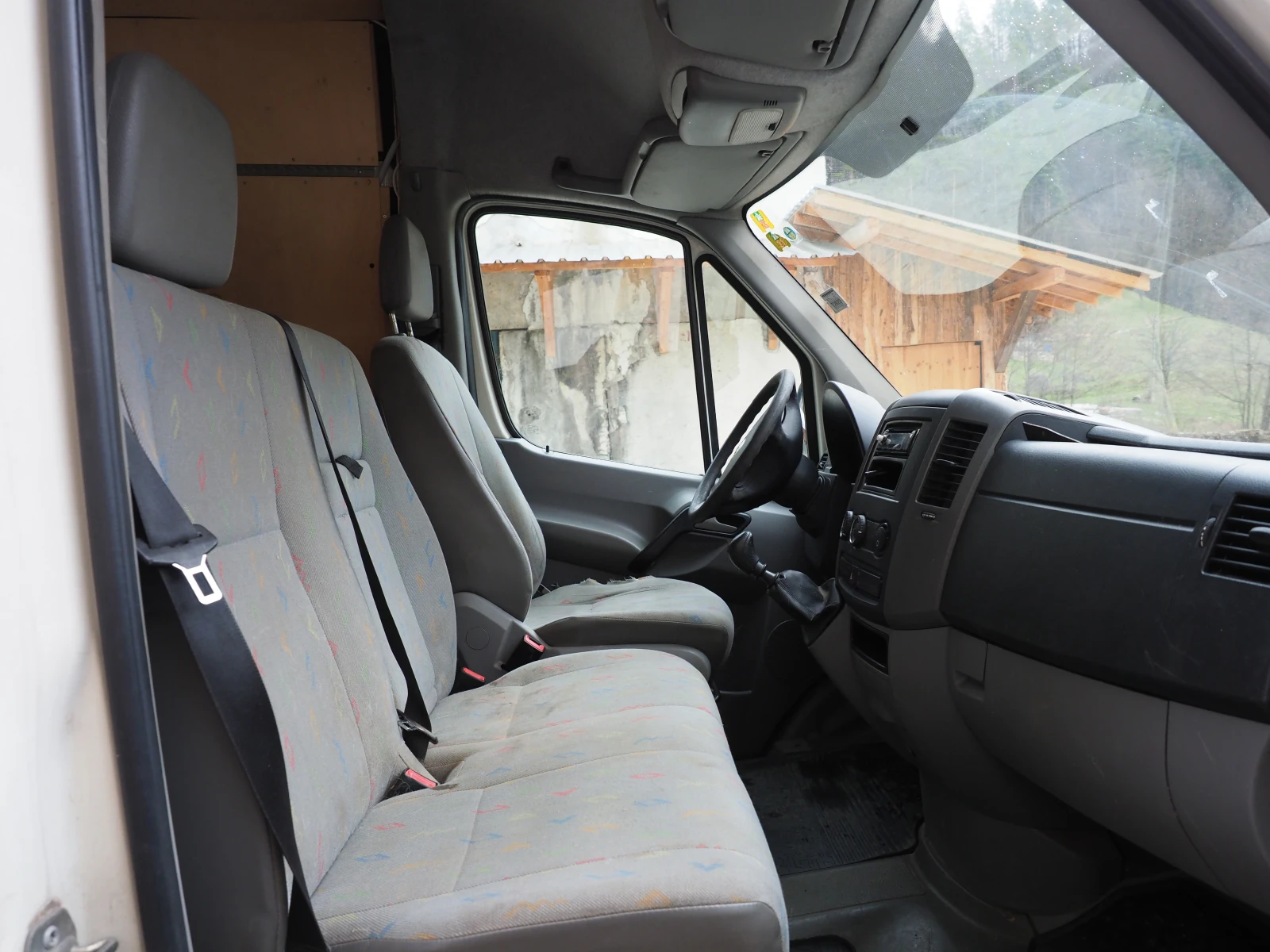 VW Crafter, снимка 13 - Бусове и автобуси - 53975468