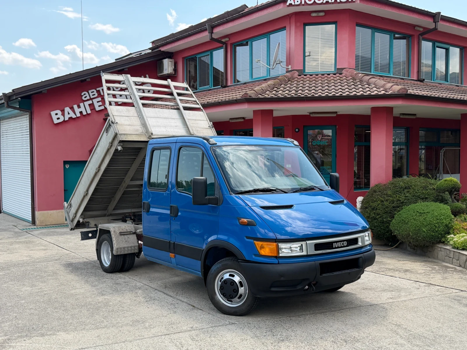 Iveco Daily 35C11* 2.8HPT* Тристранен самосвал* 2.70 метра кош
