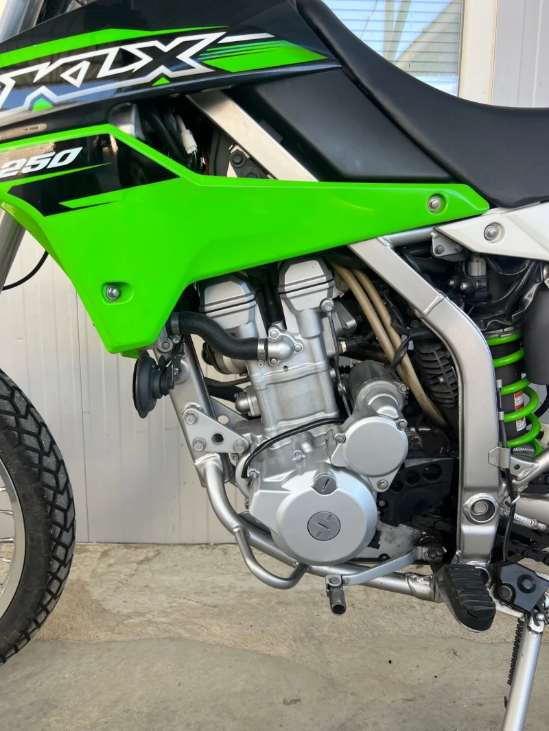 Kawasaki Klx KLX 250, снимка 5 - Мотоциклети и мототехника - 48416583