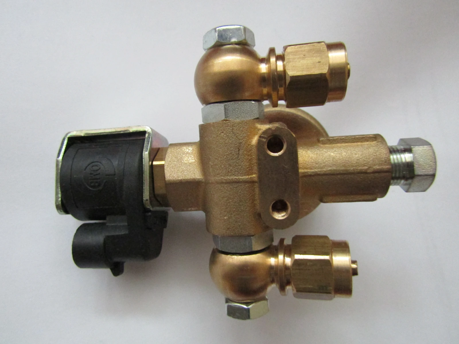 ����� ������ OMB 8�� , � ��� ������ �� ������������  | Mobile.bg � ����������� 1