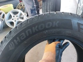 Гуми Зимни 225/65R16, снимка 4 - Гуми и джанти - 44399590