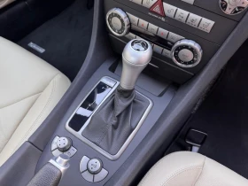 Mercedes-Benz SLK 280, снимка 15