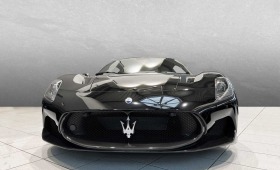 Maserati MC20 =NEW= Carbon Interior & Exterior Package Гаранция, снимка 1 - Автомобили и джипове - 45008292