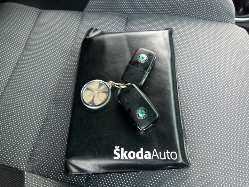 Skoda Fabia Нов внос!! , снимка 1 - Автомобили и джипове - 43490329