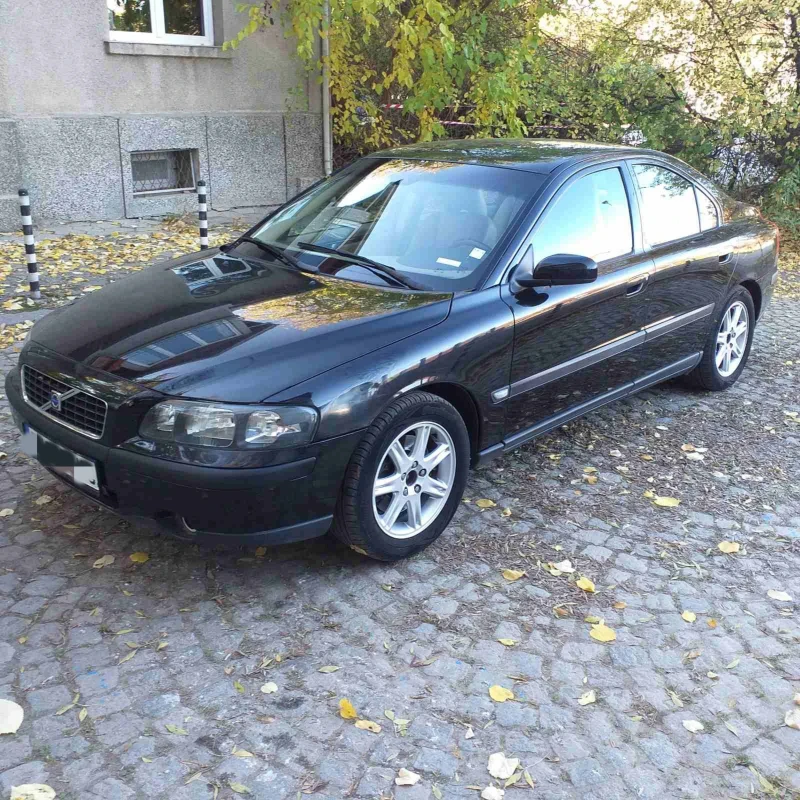 Volvo S60 2.4Benzin-Gaz, снимка 2 - Автомобили и джипове - 47814337