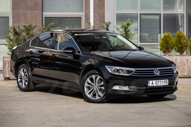 VW Passat 2.0 TDI * ЛИЗИНГ* , снимка 3 - Автомобили и джипове - 47861492