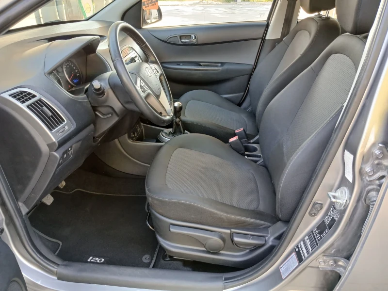 Hyundai I20 1.25 86к.с, снимка 8 - Автомобили и джипове - 48591409